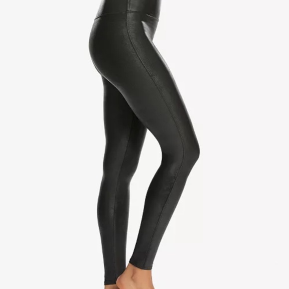 SPANX Faux Leather Leggings Size xl new without tags - Picture 3 of 3